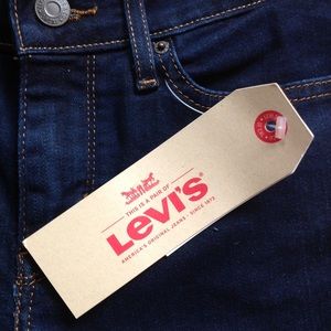 Dark Wash Levi's 712 Skinny Jeans